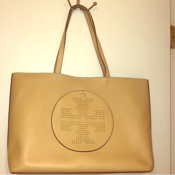 Tory Burch Perforated Tote in Sand Dune - Picture 3 of 6